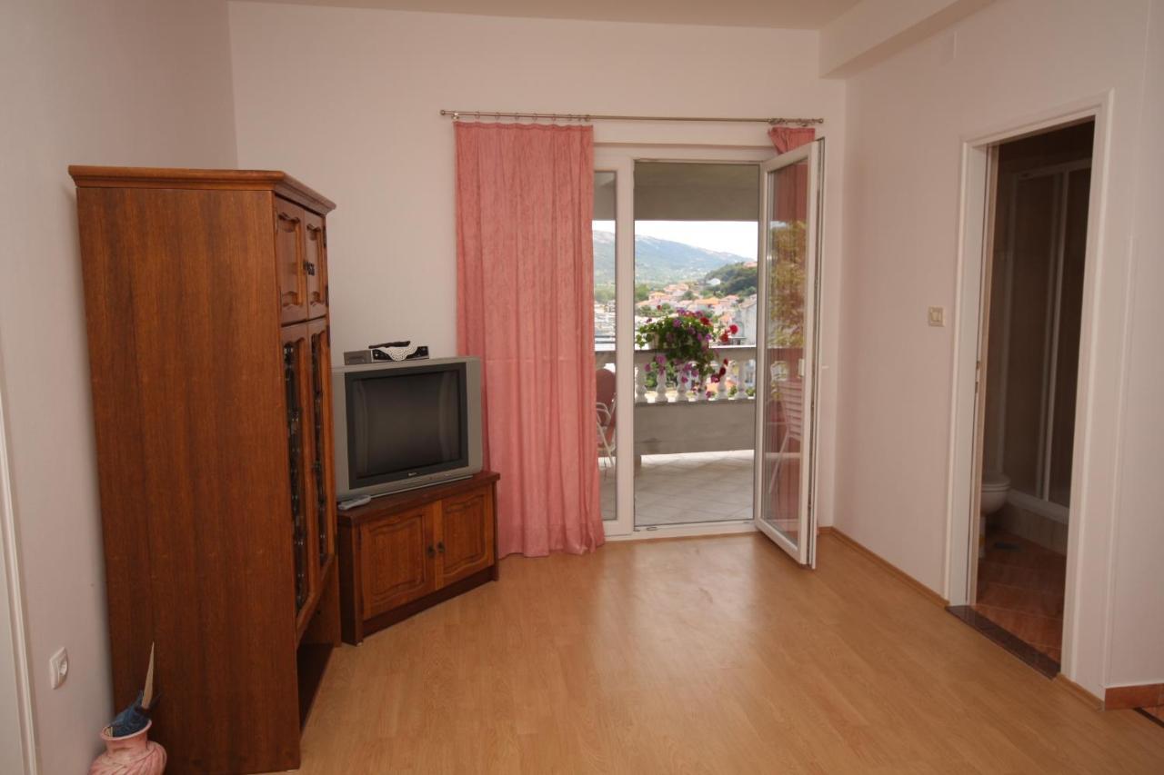 Apartment Supetarska Draga - Donja 2013B Buitenkant foto