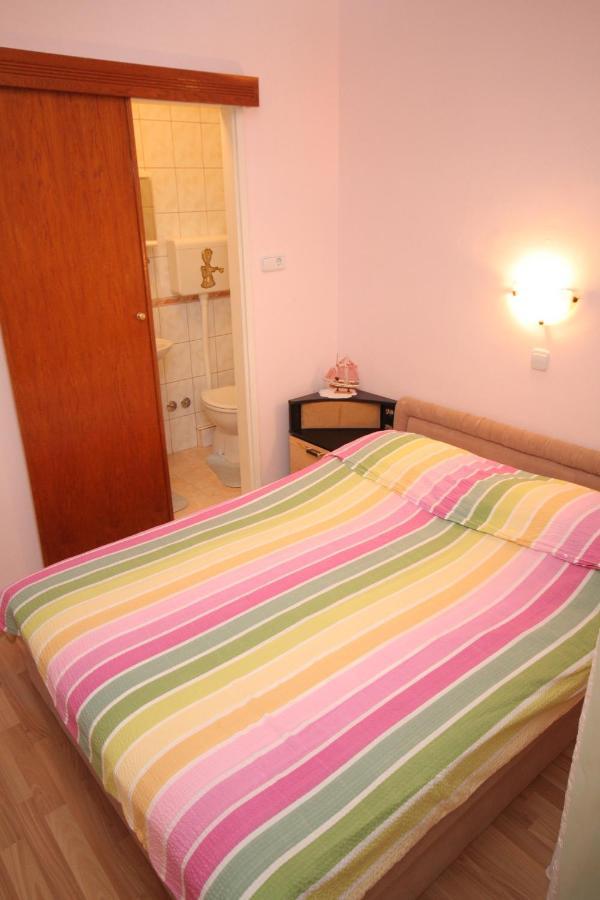 Apartment Supetarska Draga - Donja 2013B Buitenkant foto