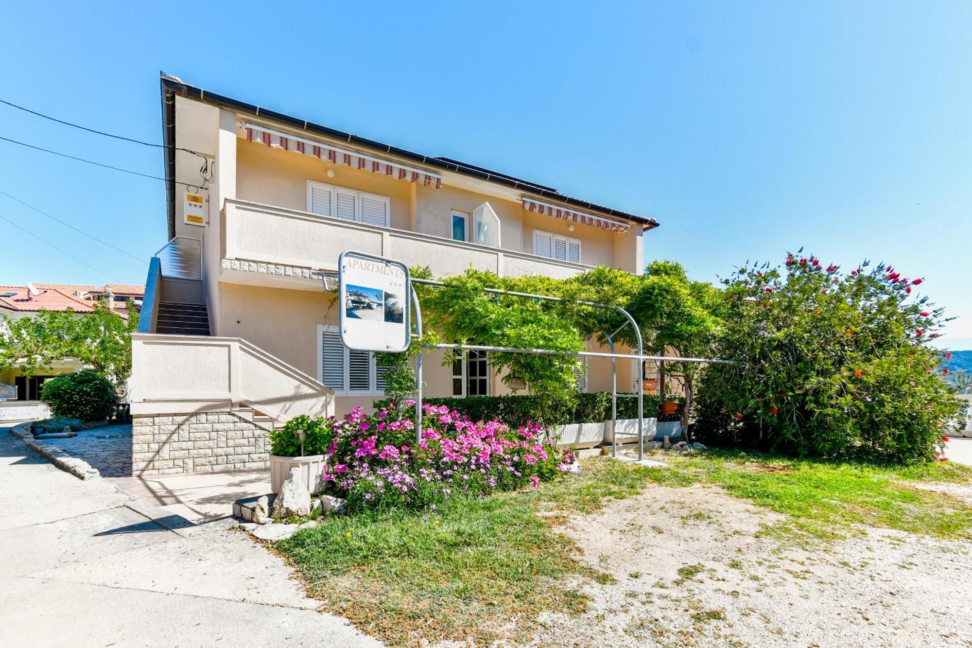 Apartment Supetarska Draga - Donja 2013B Buitenkant foto