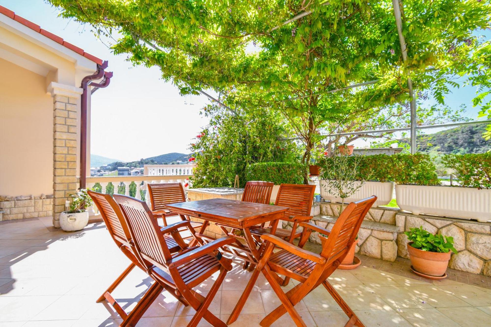 Apartment Supetarska Draga - Donja 2013B Buitenkant foto
